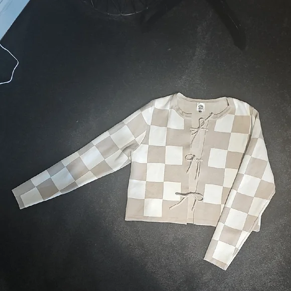 Bourbon And Belles Two Piece Set - Picture 2 of 13